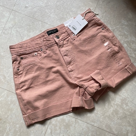 🆕 Free Assembly Orange Peach Tan Jean Shorts 10 - Picture 2 of 5